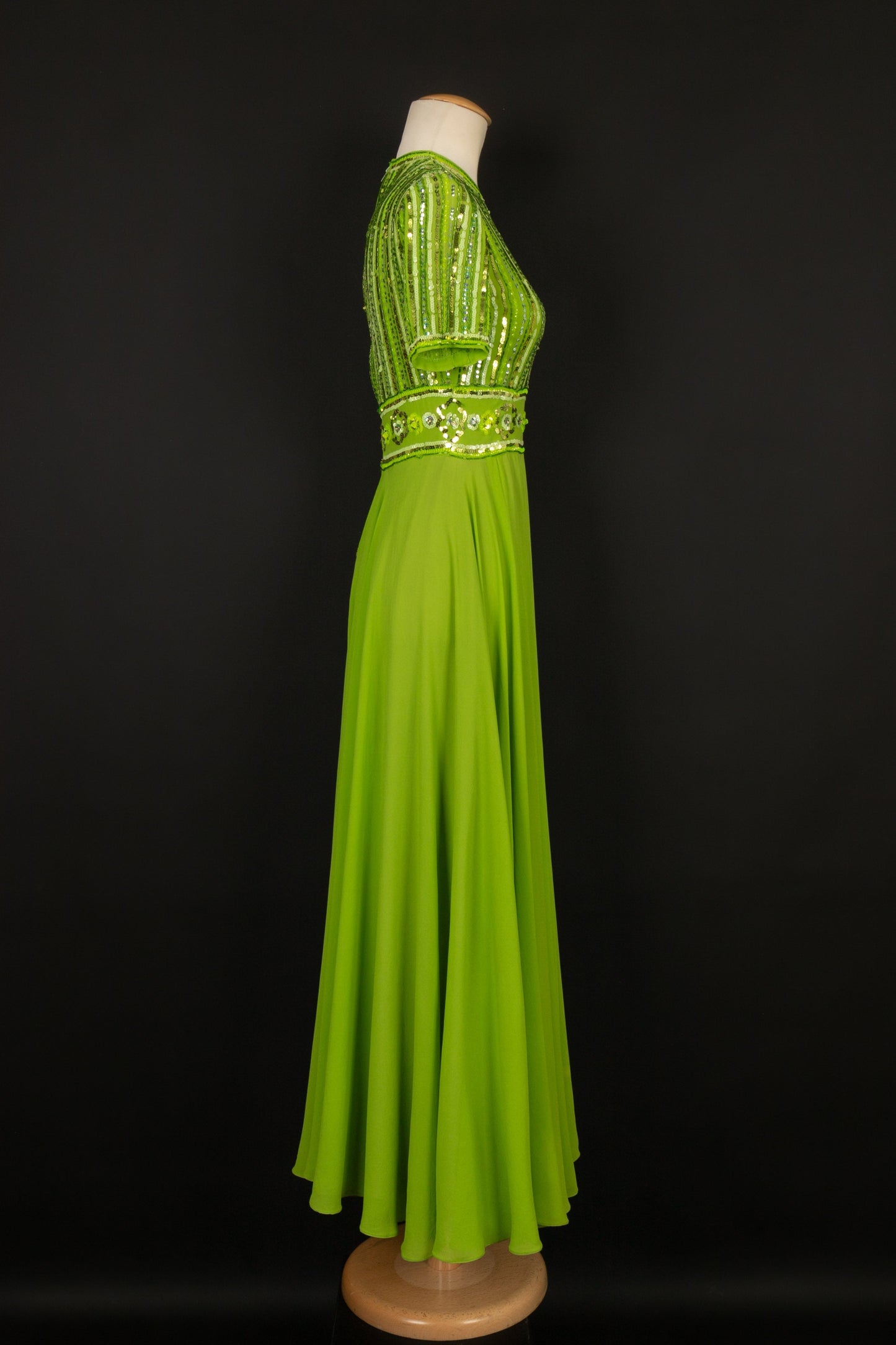 Robe verte en soie Carven