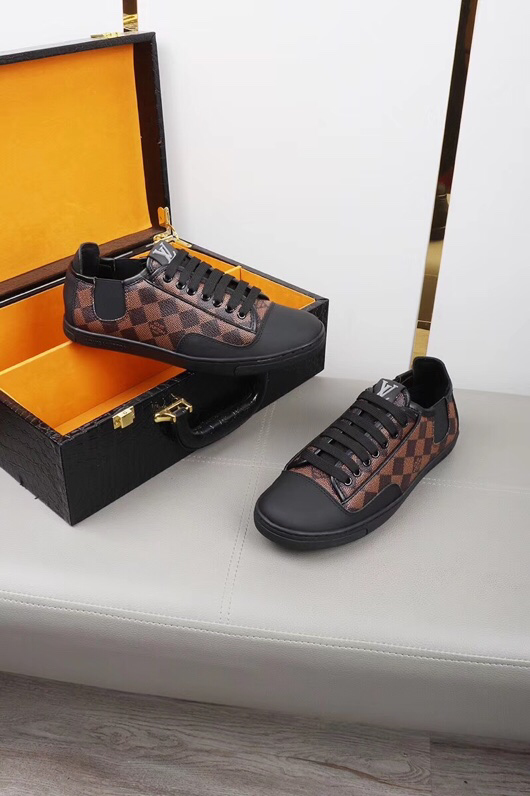 GLM - Top Quality Luv Sneaker 054