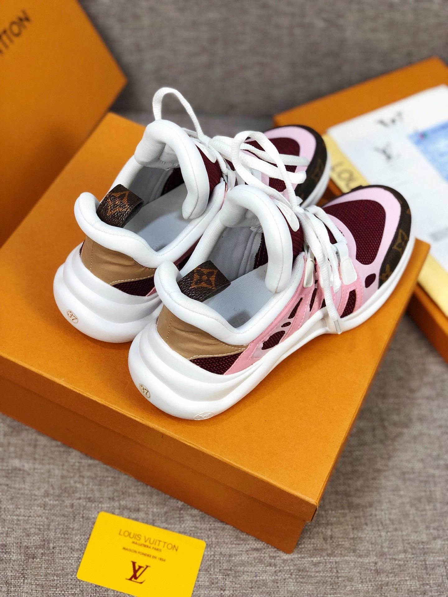 GLM - LUV Archlight Pink Brown Sneaker