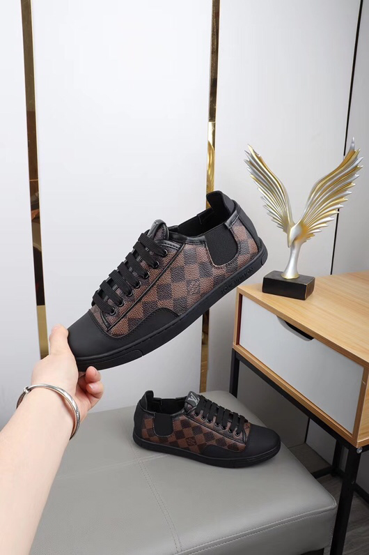 GLM - Top Quality Luv Sneaker 054