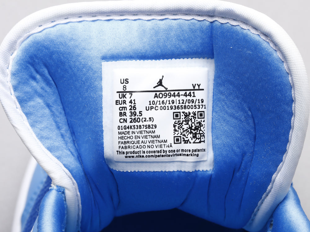 GLM - AJ1 North Carolina Blue