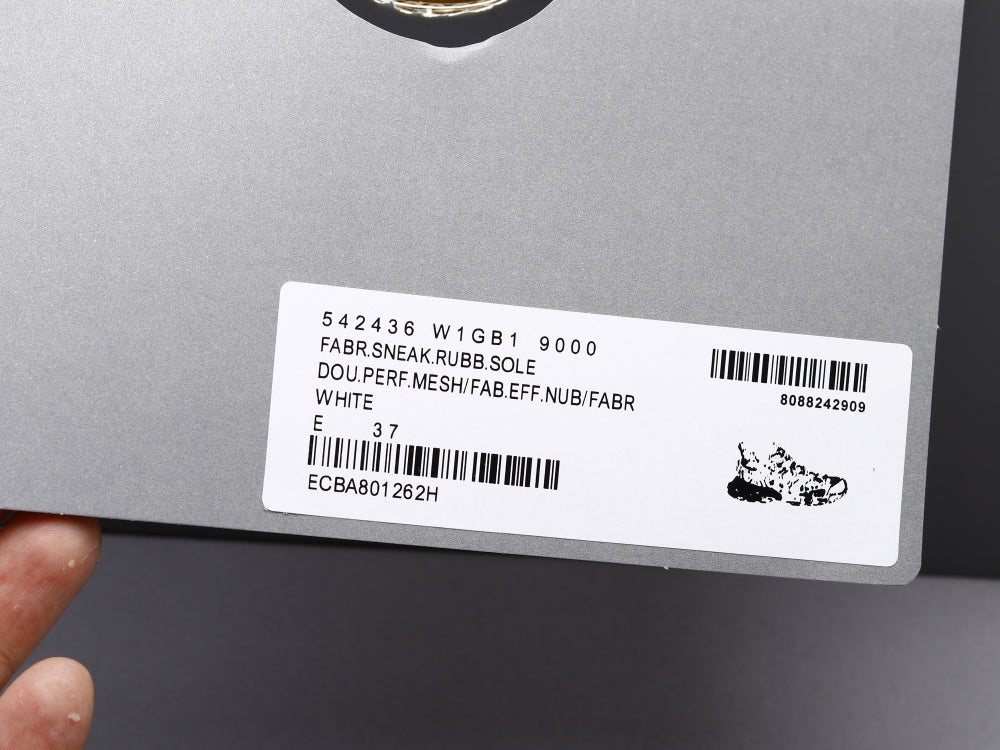 GLM - Bla Track Three Generations White Sneaker
