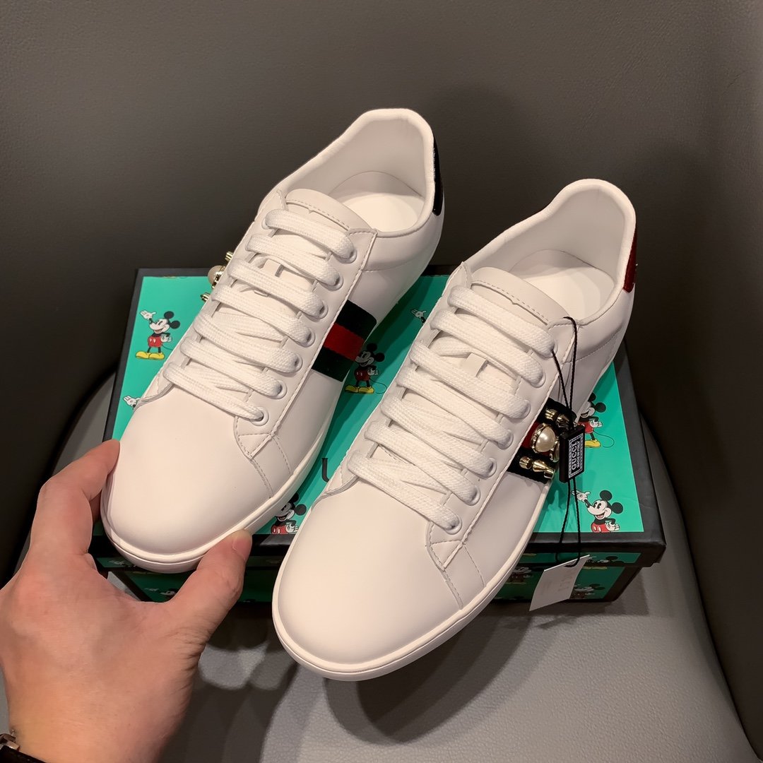 GLM-GCI  ACE LEATHER SNEAKER WITH  PEARL110