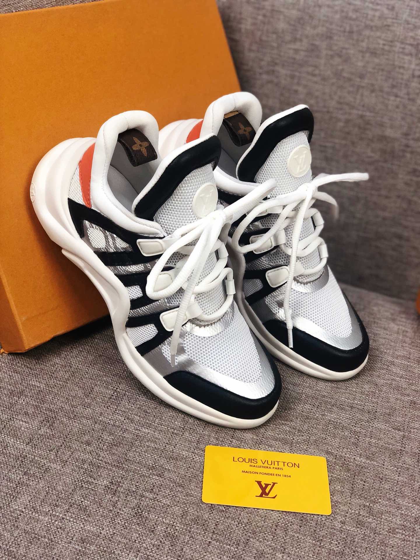 GLM - LUV Archlight White Black Orange Sneaker