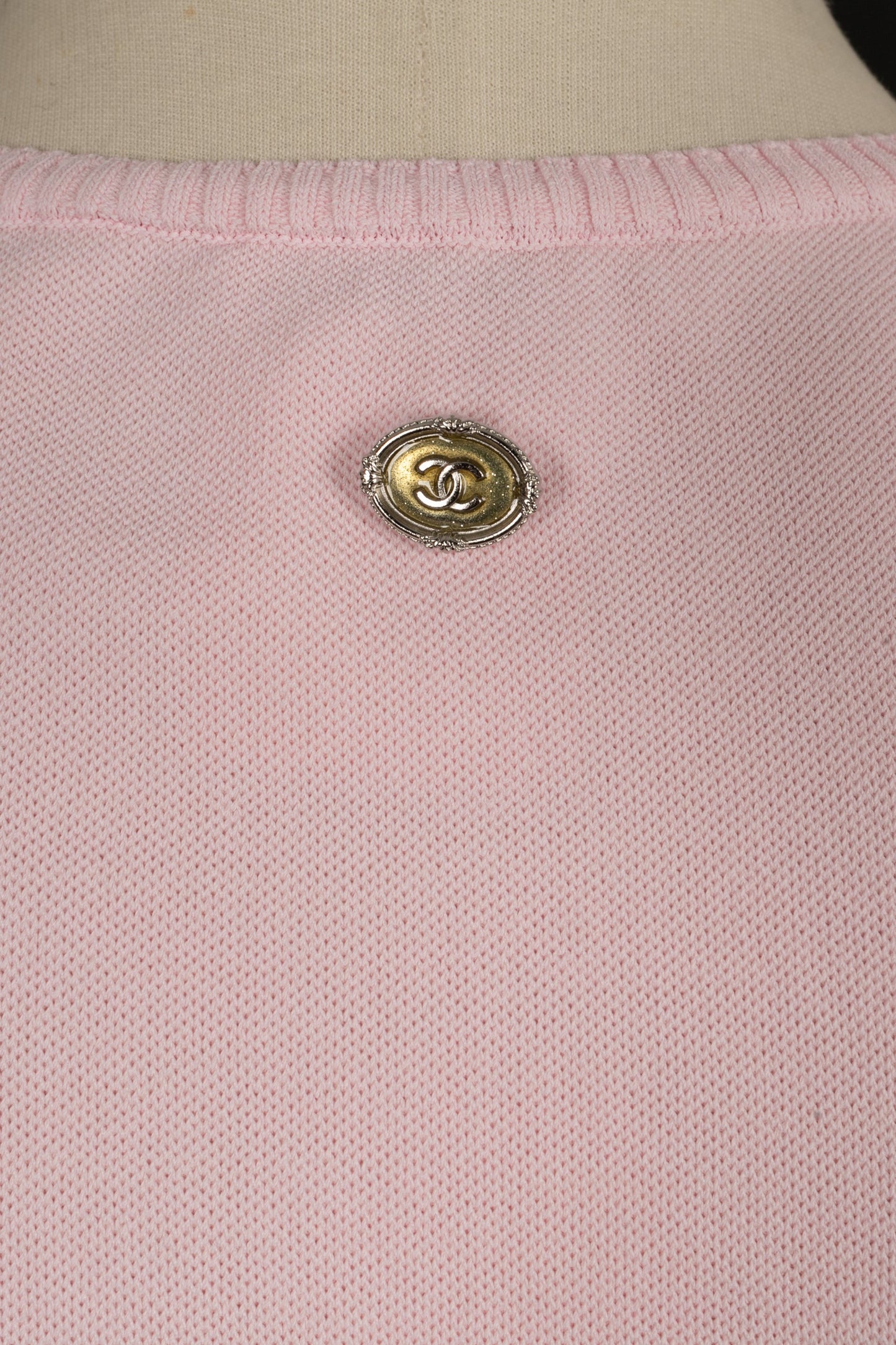 Haut rose Chanel