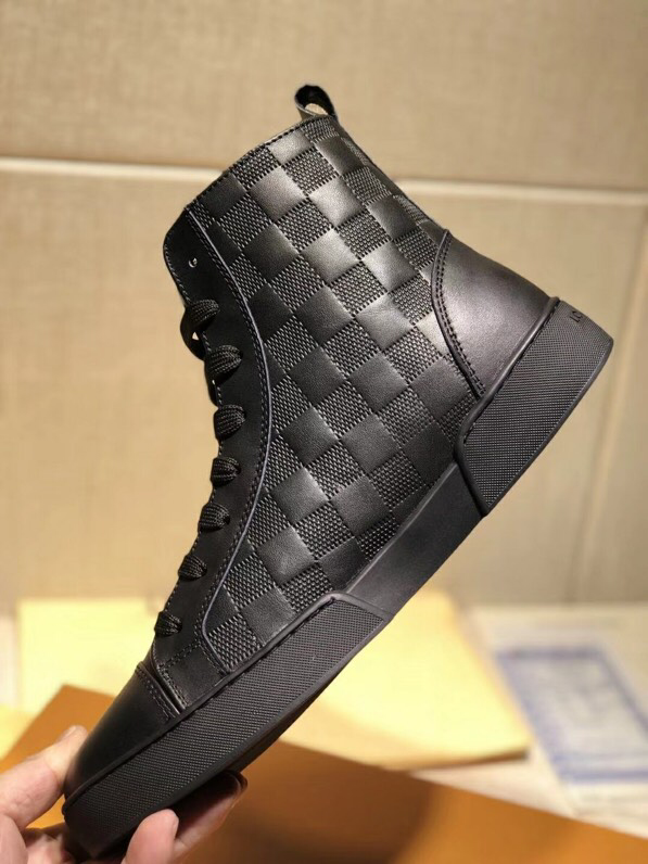 GLM - Top Quality Luv Sneaker 068