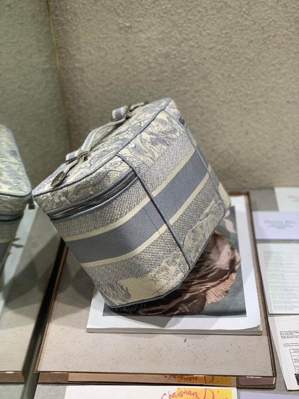 GLM - Dir Bags - 1974
