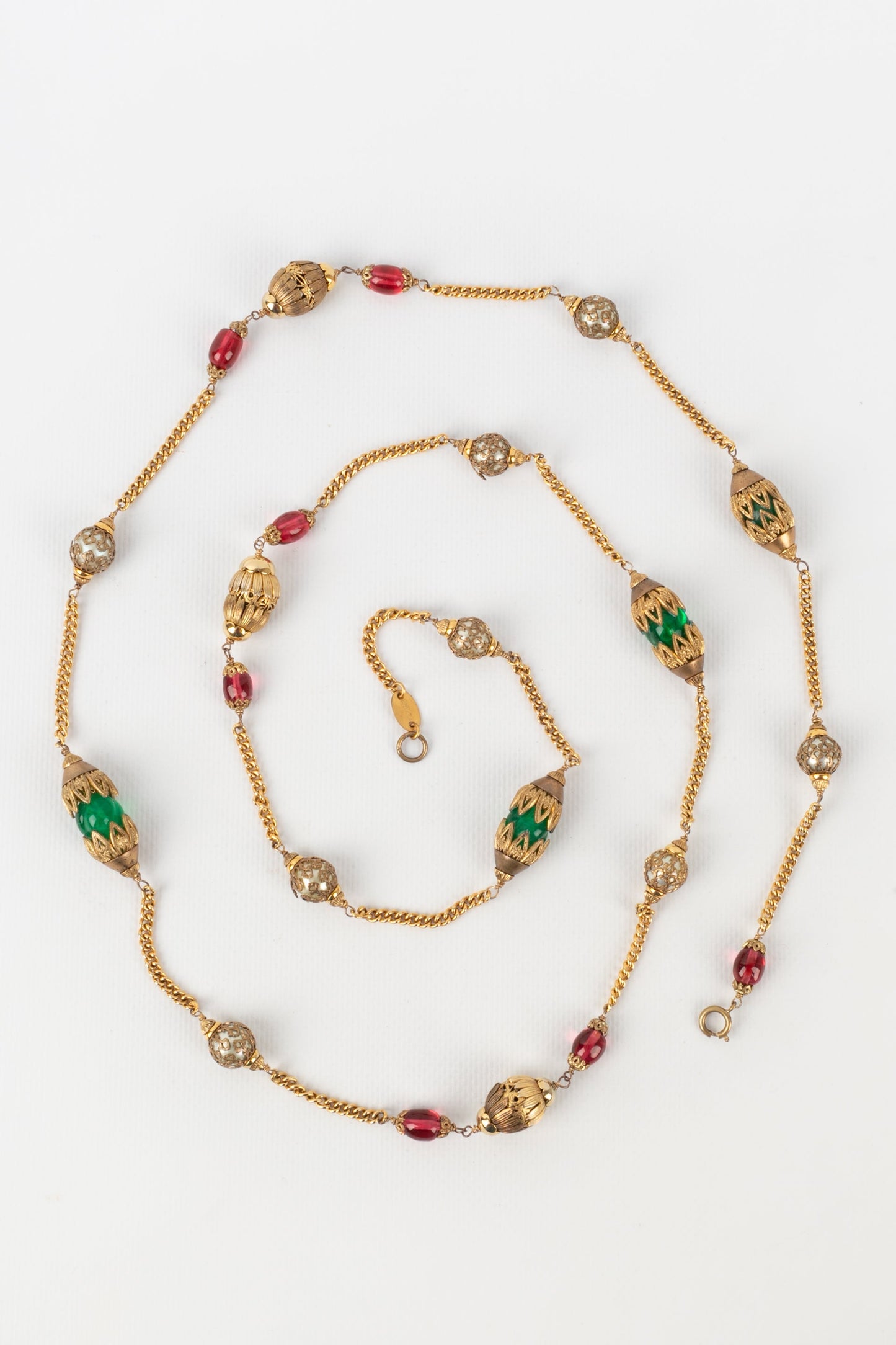 Collier / Sautoir Chanel