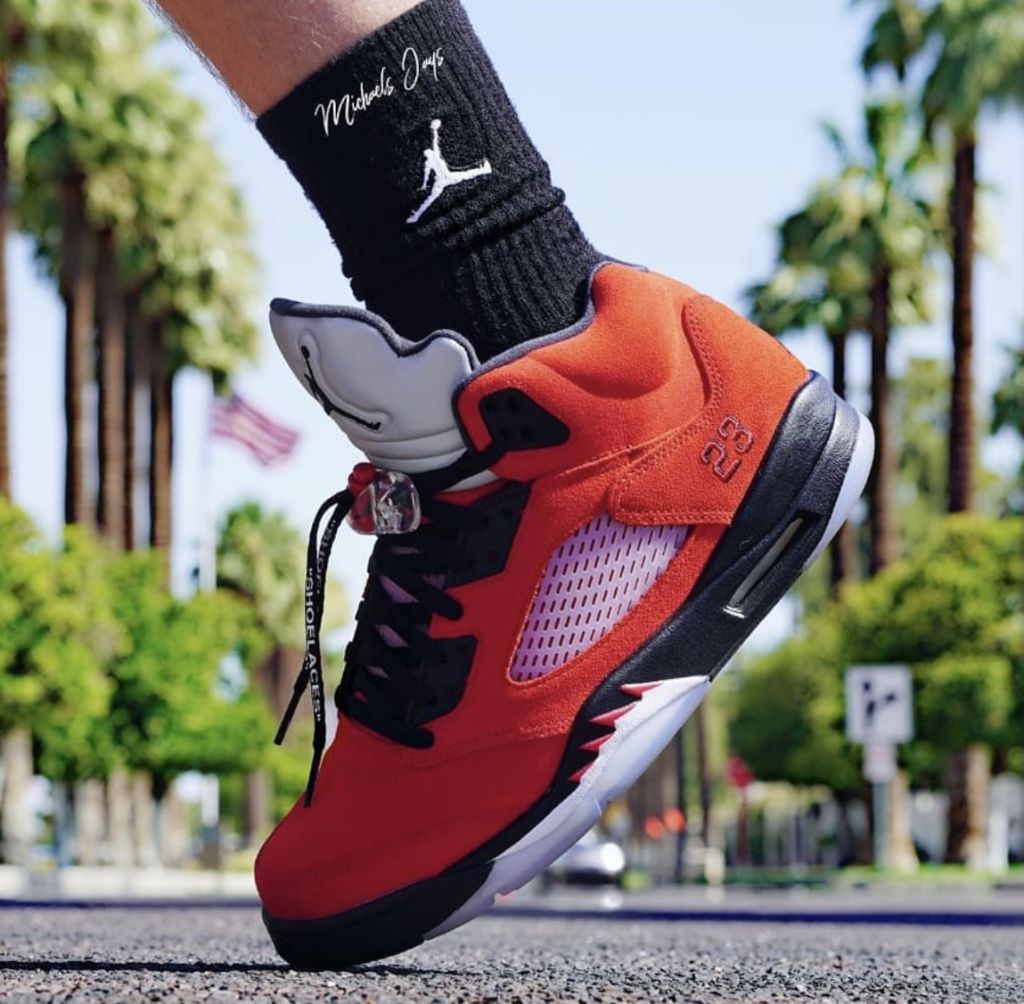 GLM - AJ5 Angry Bull