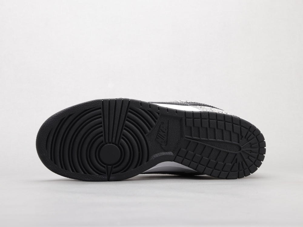 GLM - "NKE Dunk SB Low Sup White Cement"