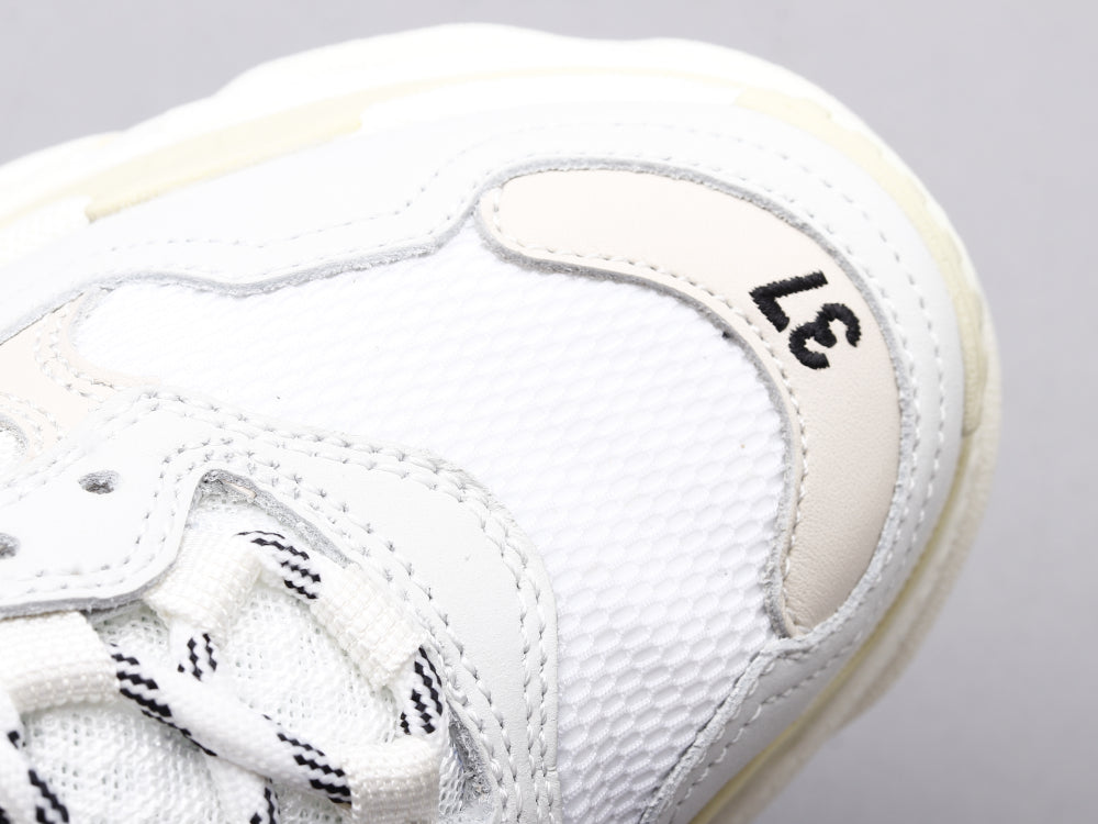 GLM - Bla Triple S Pure White Sneaker