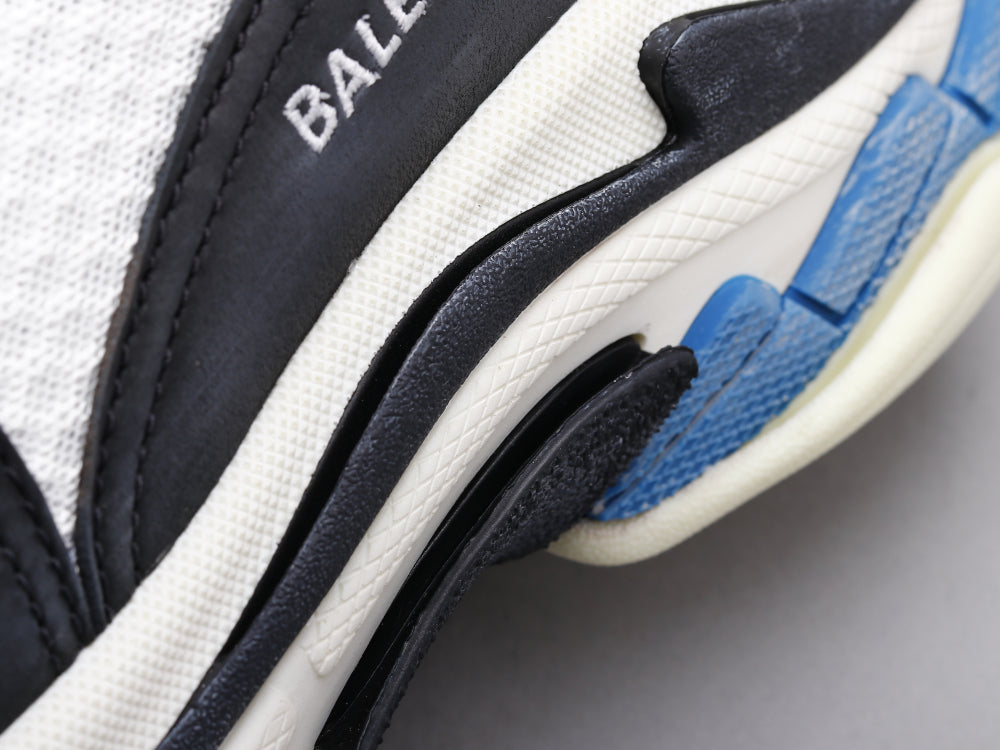 GLM - Bla Triple S Black And White Blue Sneaker