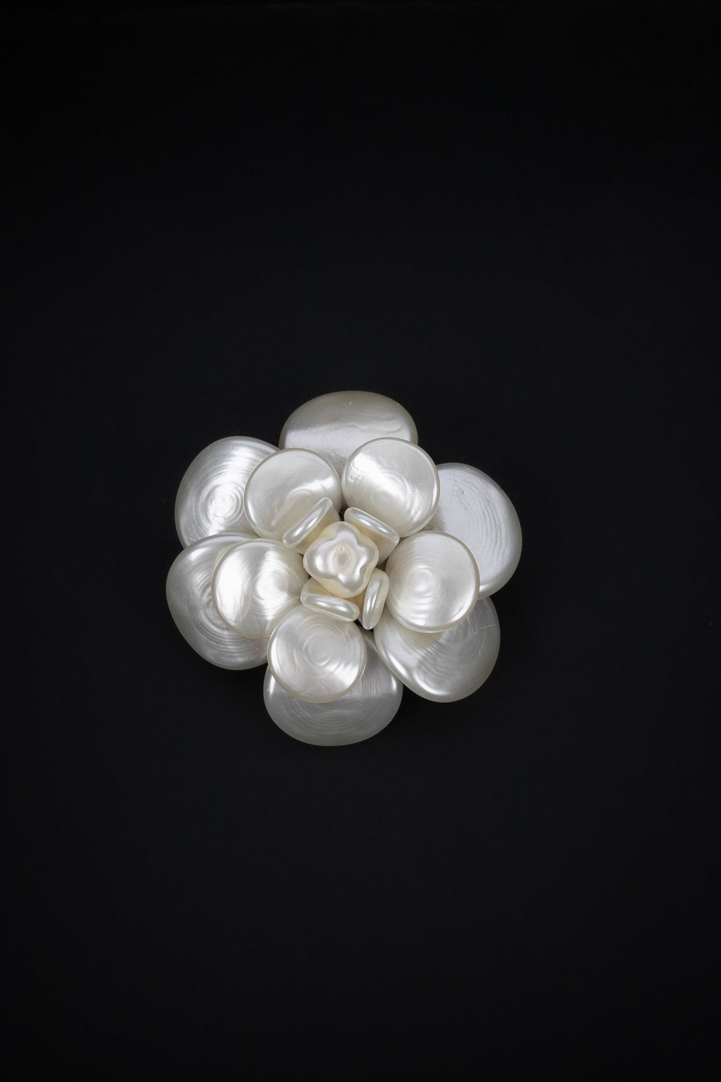 Broche camÃ©lia Chanel
