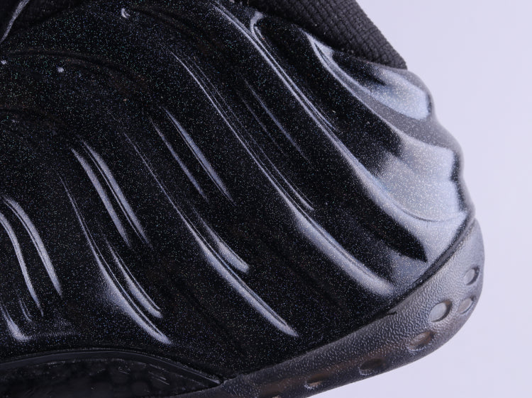 GLM - NKE Hardaway Foam black red spray