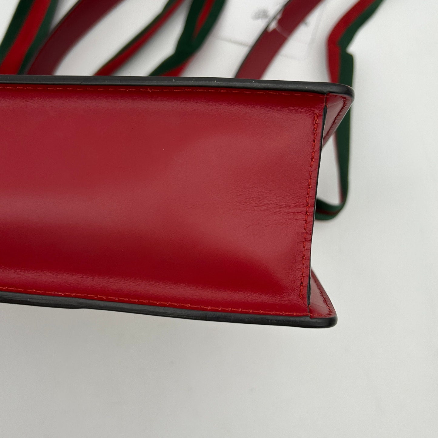 GUCCI Calfskin Small Sylvie Shoulder Bag gu9956tu