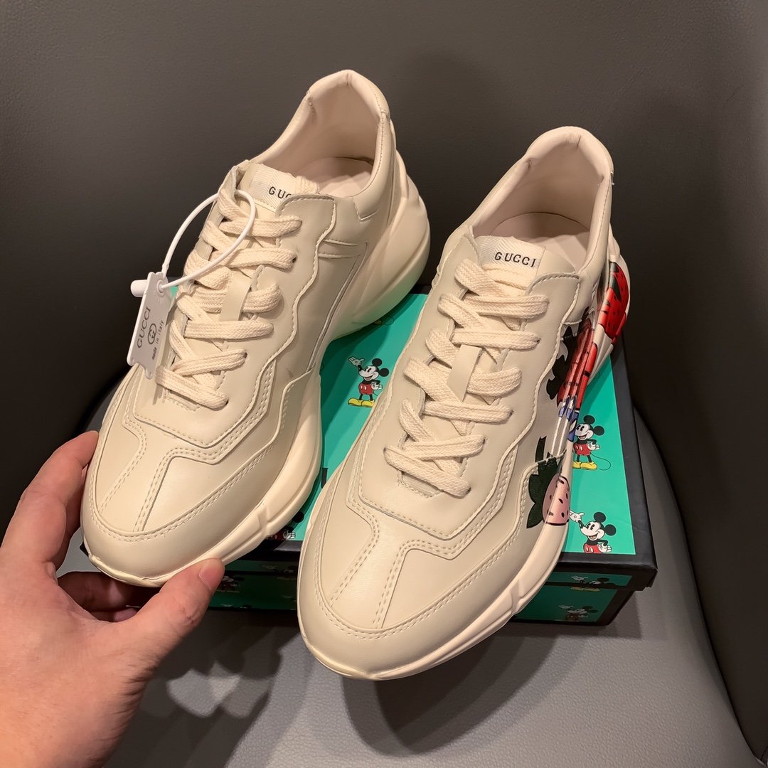 GLM-GCI  RHYTON VINTAGE TRAINER STRAWWBERRY WHITE SNEAKER 141
