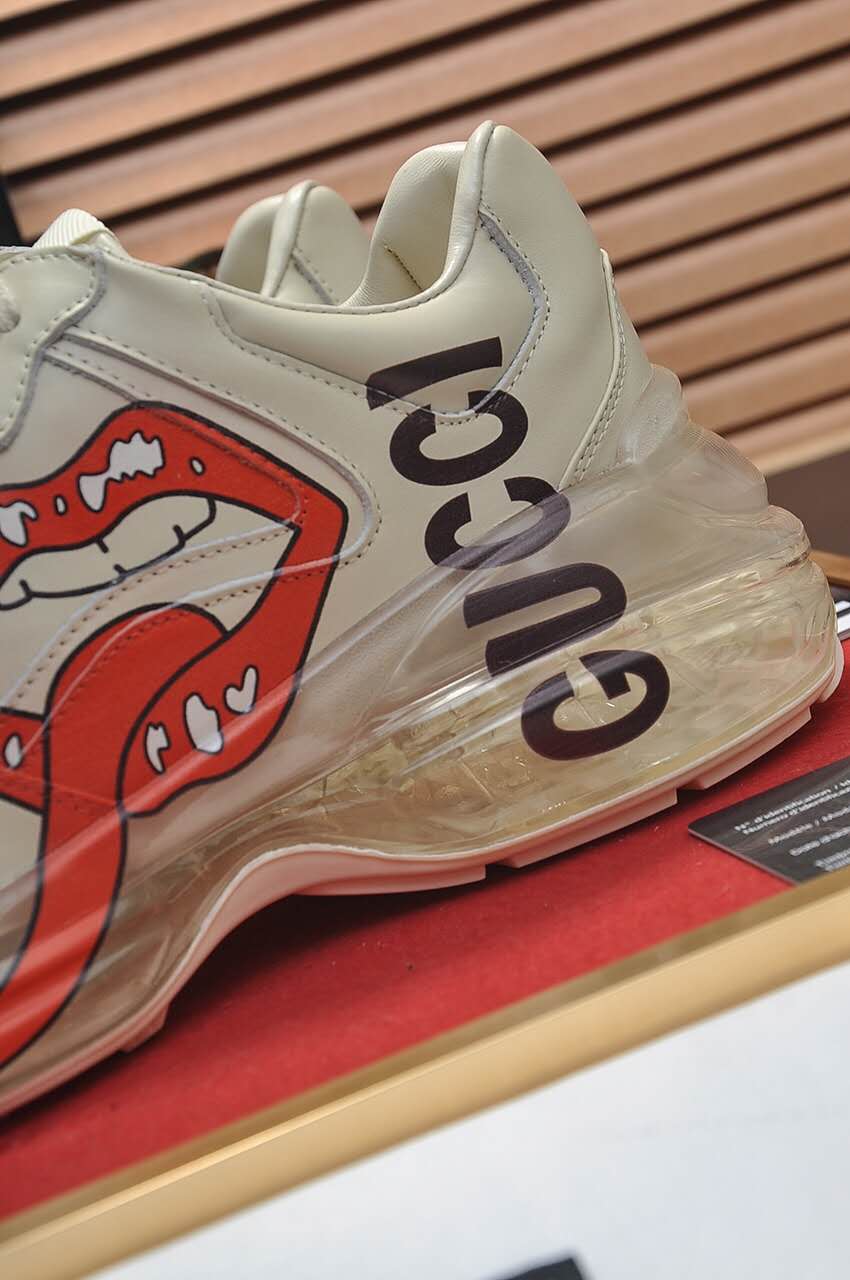 GLM-GCI  Rhyton Interlocking Disk Sneaker 059