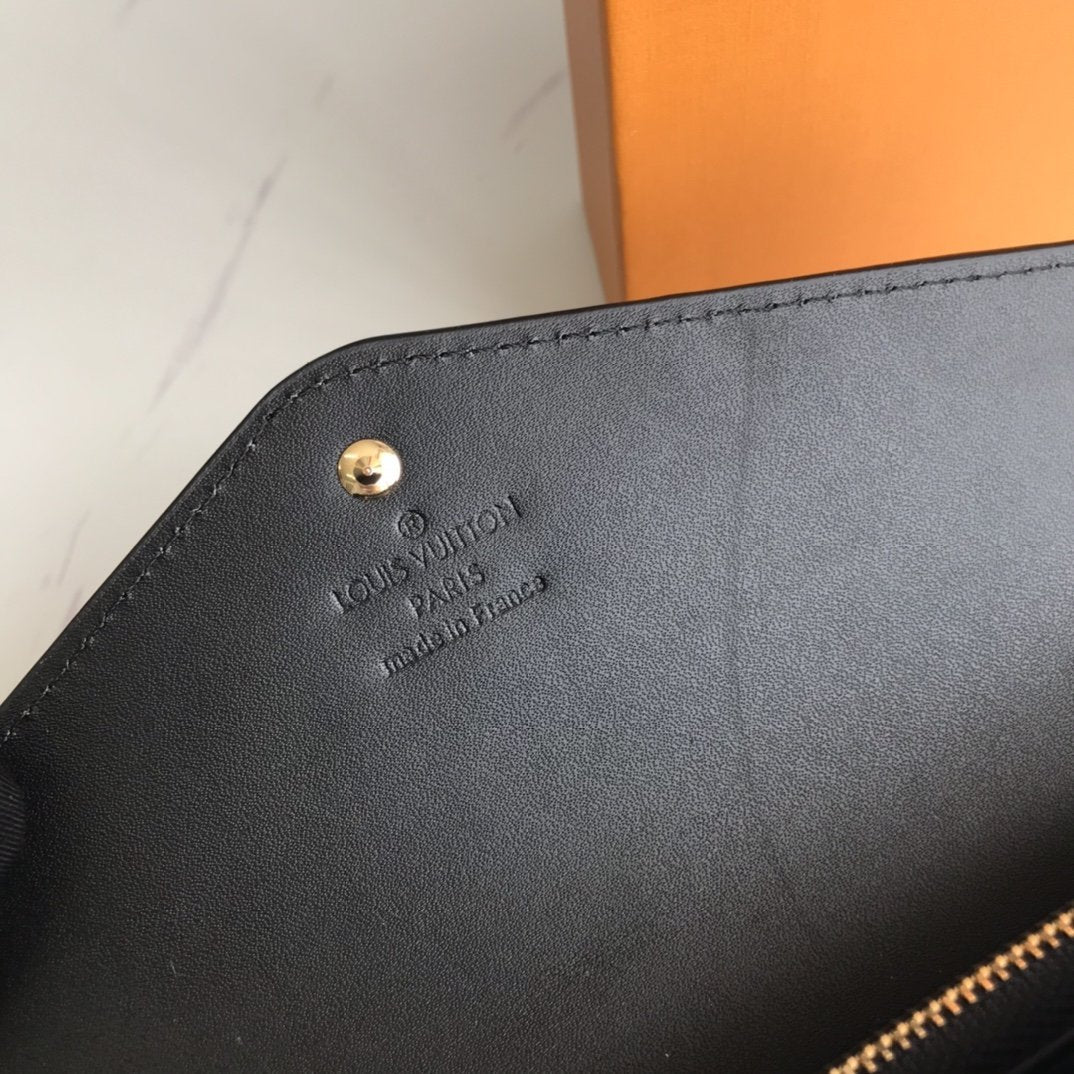 GLM - Top Quality Wallet LUV 006