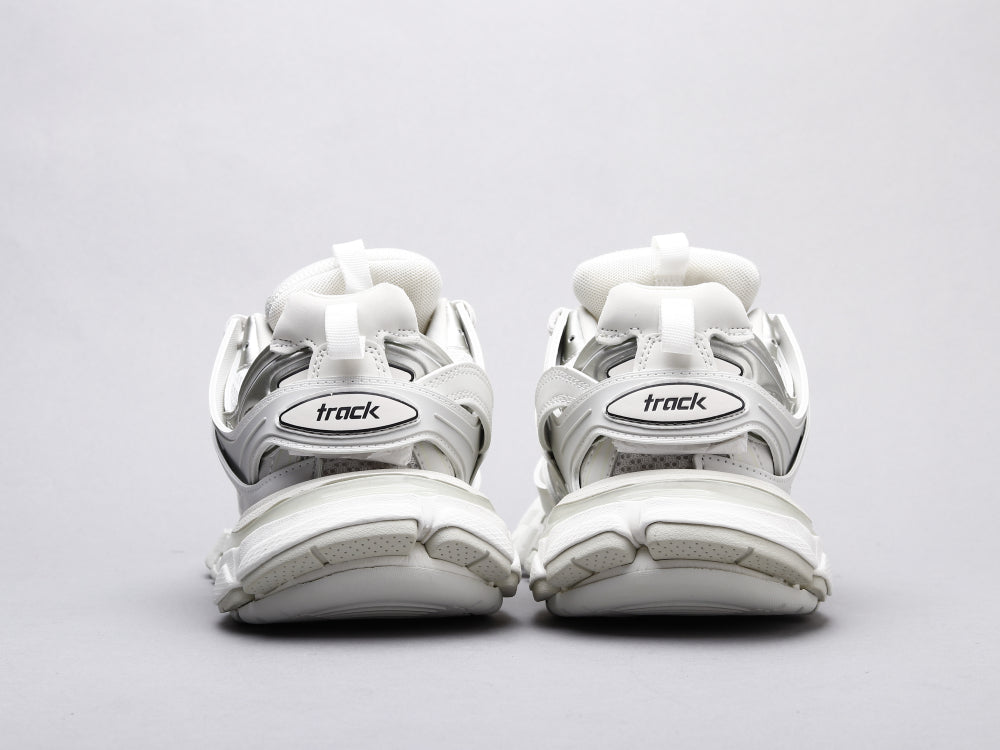 GLM - Bla Track Three Generations White Sneaker
