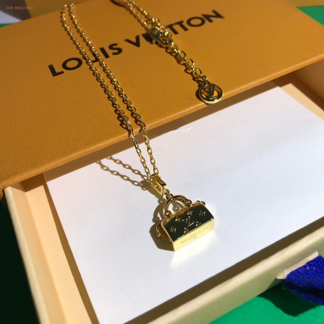 GLM - Top Quality Necklace LUV031