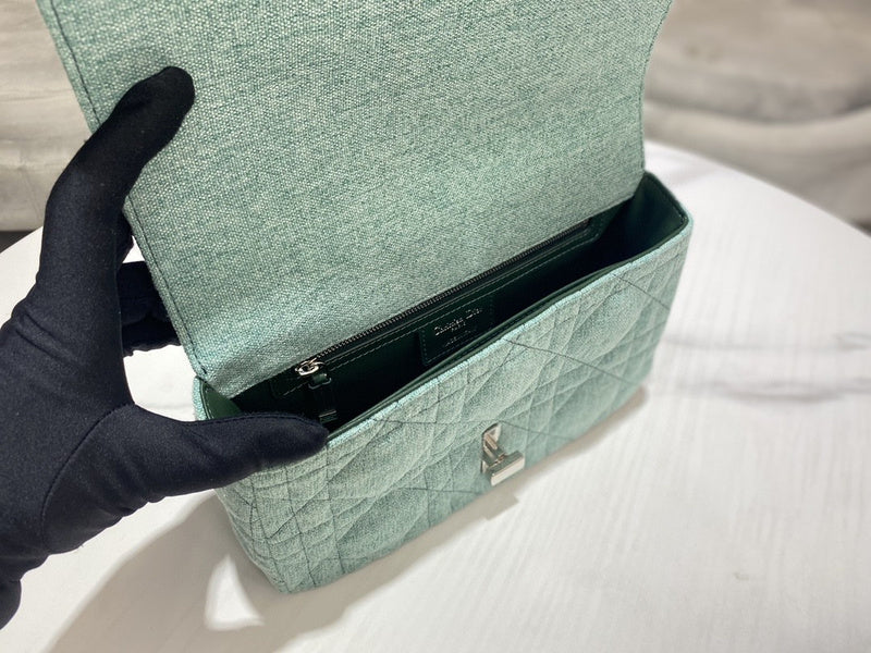 GLM - Dir Bags - 2042