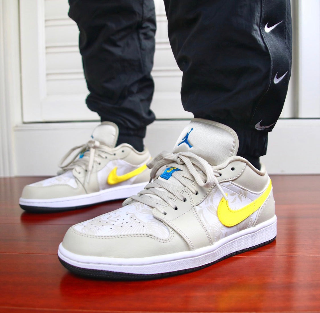 GLM - AJ1 Light Mineral Brown