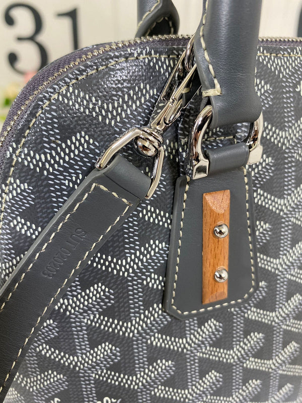 Glami - GOD Bags - 133