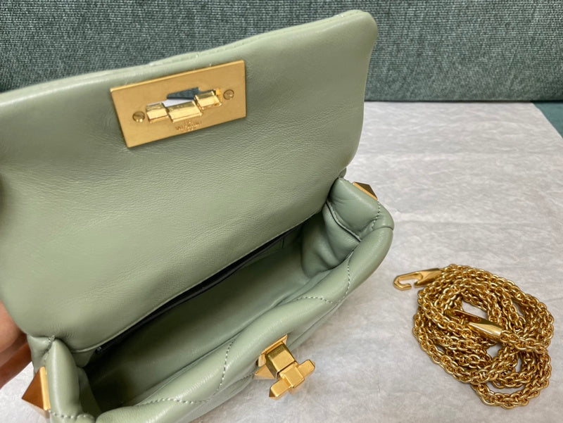 GLM - VEL Bags - 587