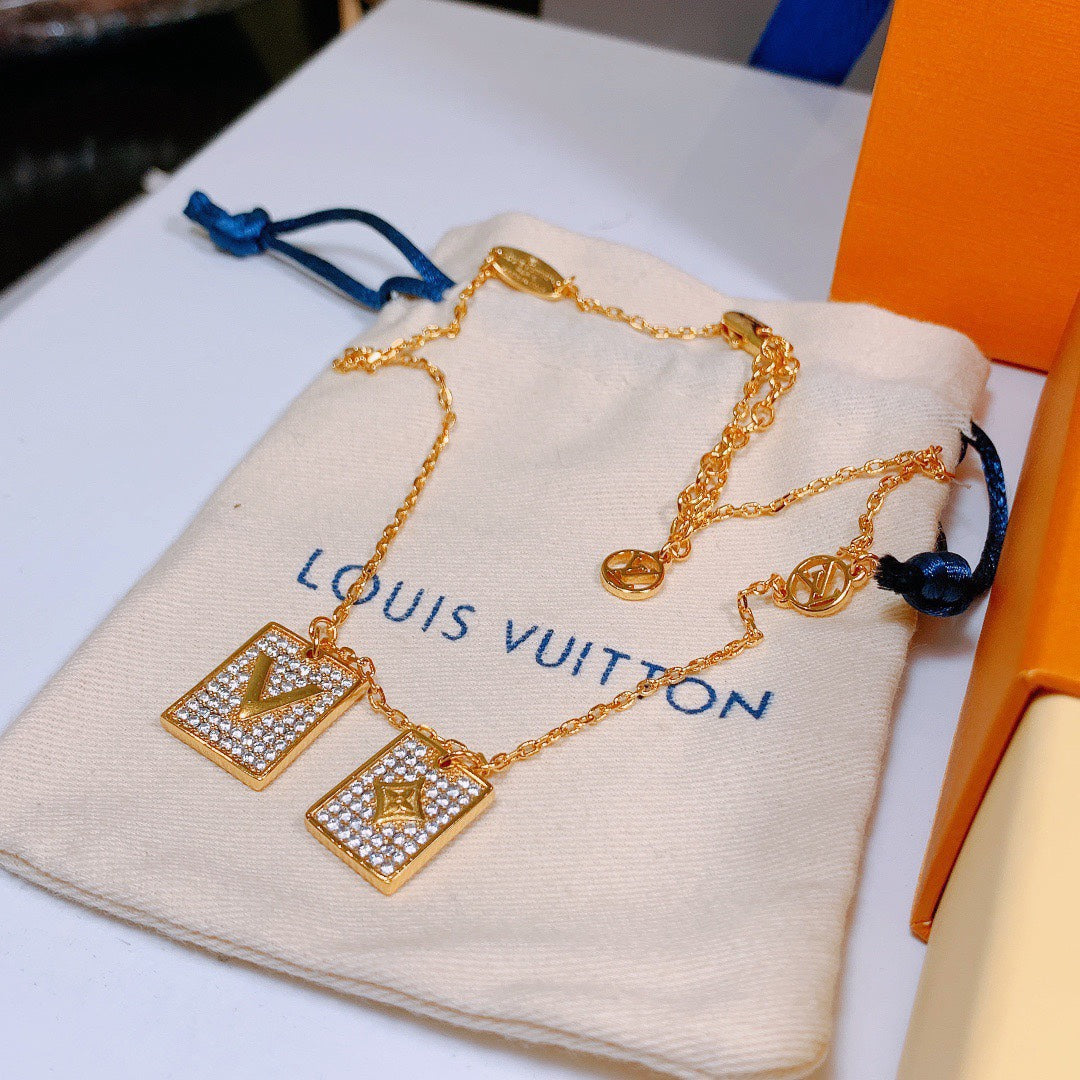 GLM - Top Quality Necklace LUV018