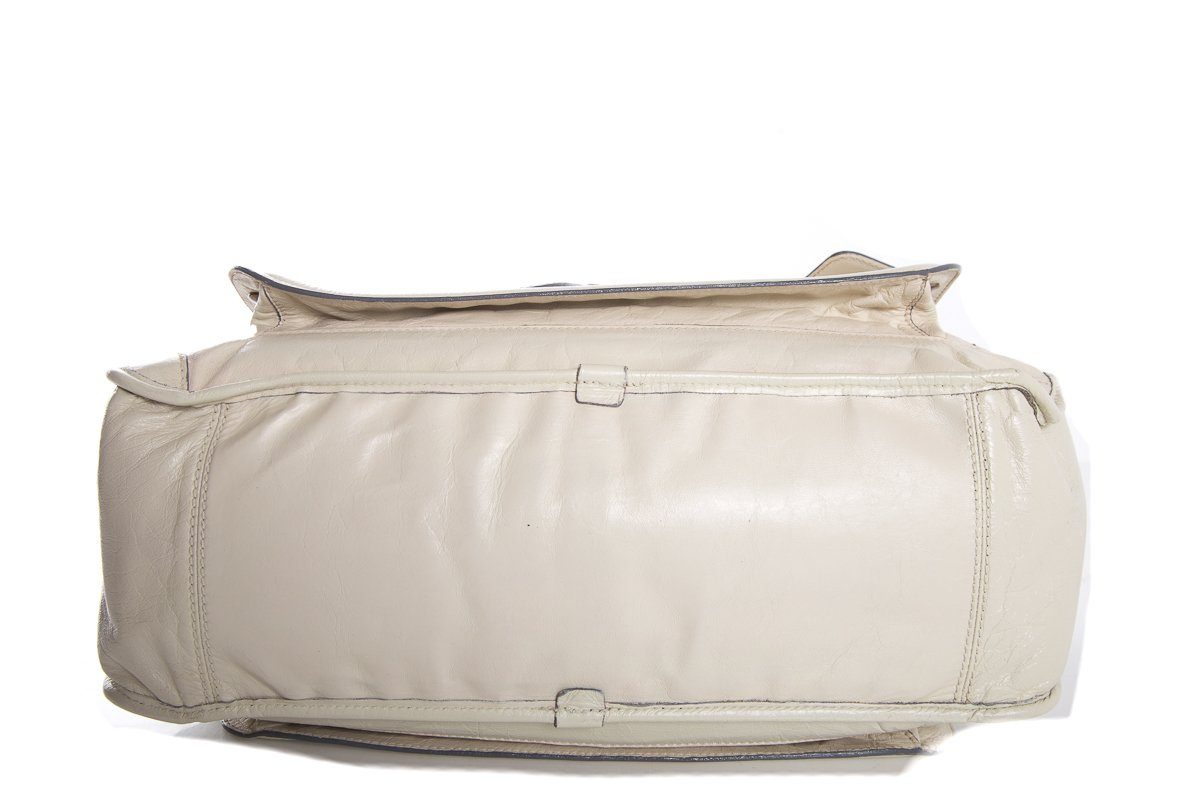 ChloÃƒÆ’Ã‚Â© Ivory Handle Bag