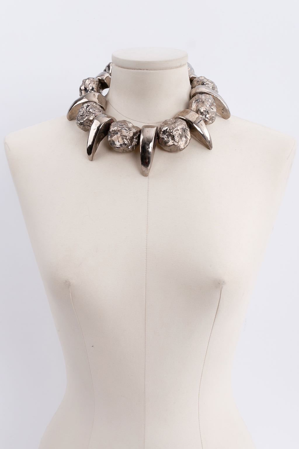 Collier Jean Patou DÃƒÆ’Ã‚Â©filÃƒÆ’Ã‚Â©