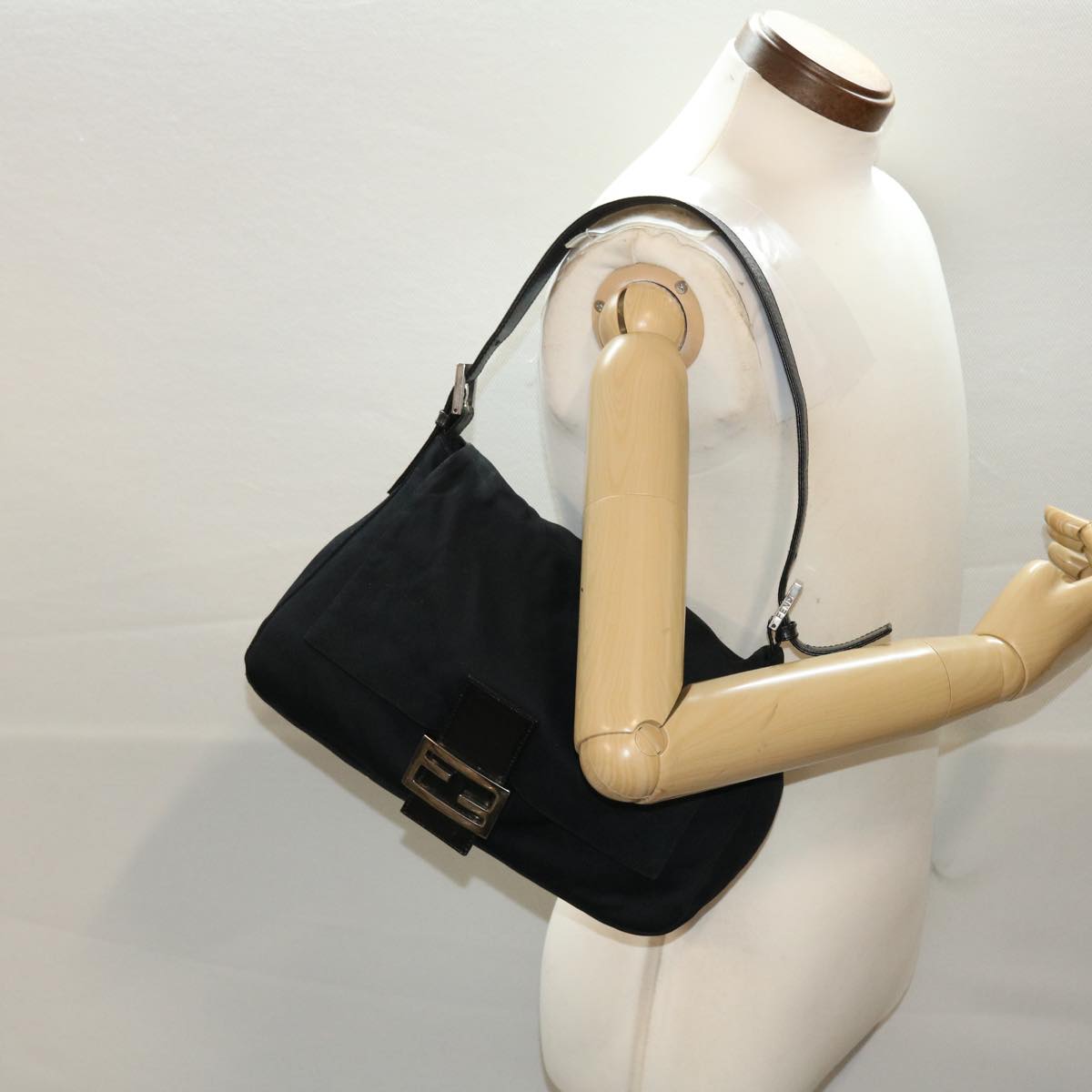 FENDI Mamma Baguette Shoulder Bag Nylon Black ep1270