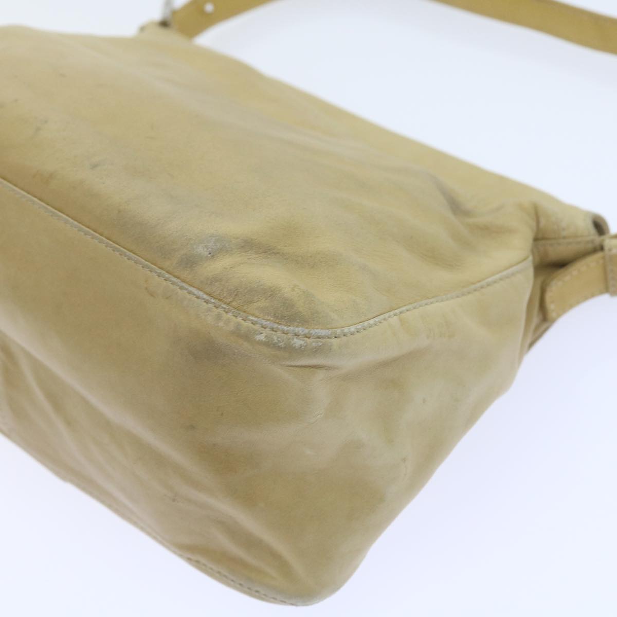 FENDI Mamma Baguette Shoulder Bag Leather Beige 2348 26325 009 ep2384
