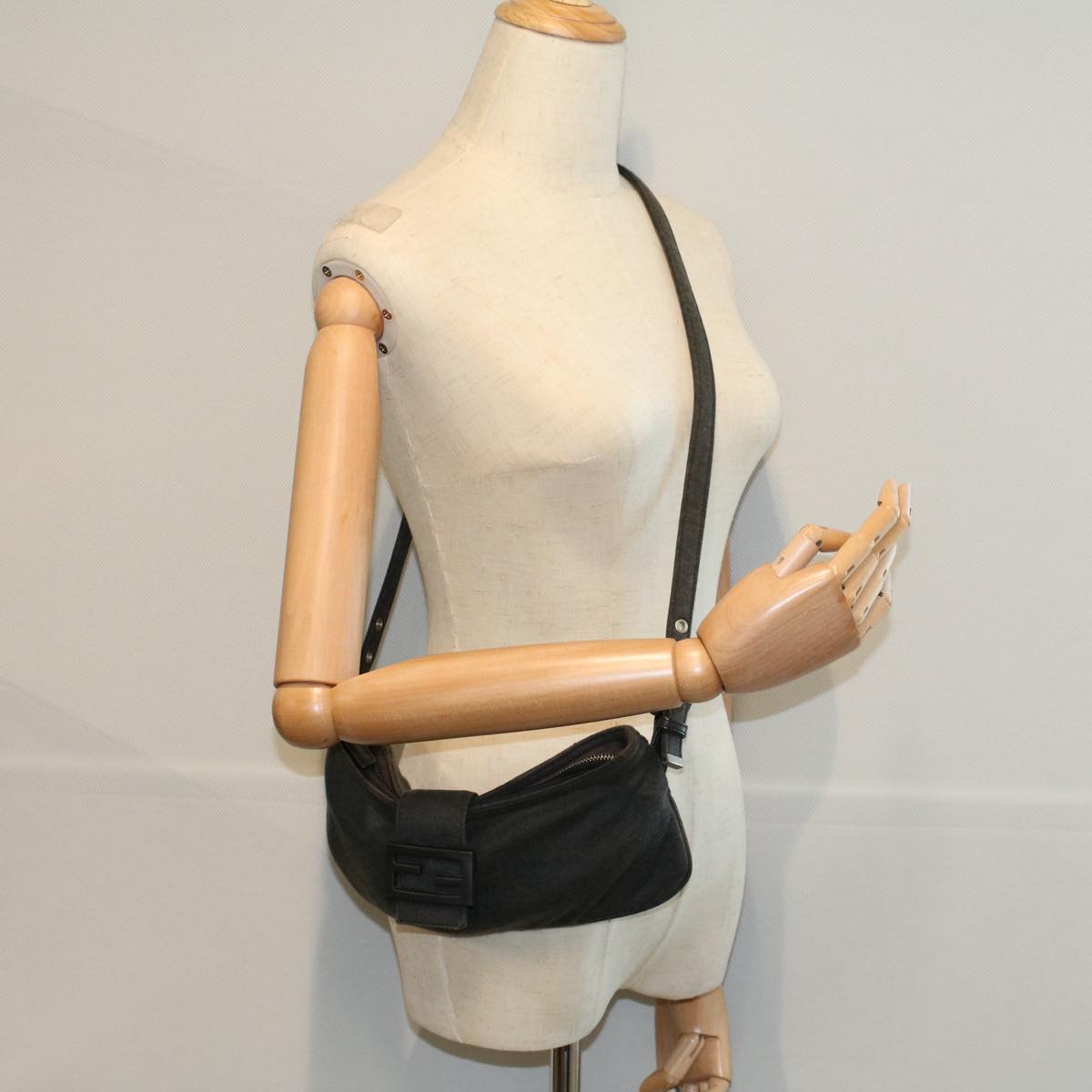 FENDI Mamma Baguette Shoulder Bag Cotton Gray 2354 26685 099 ep2430