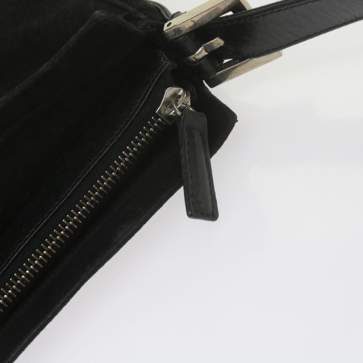 FENDI Mamma Baguette Shoulder Bag Suede Black ep2539