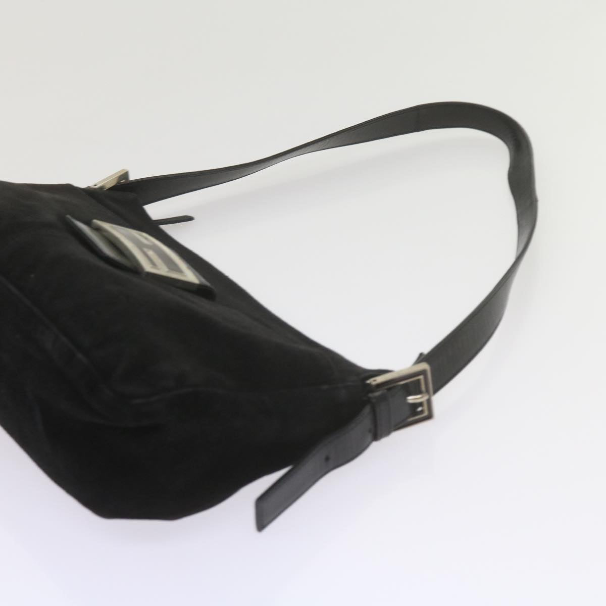 FENDI Mamma Baguette Shoulder Bag Suede Black ep2539