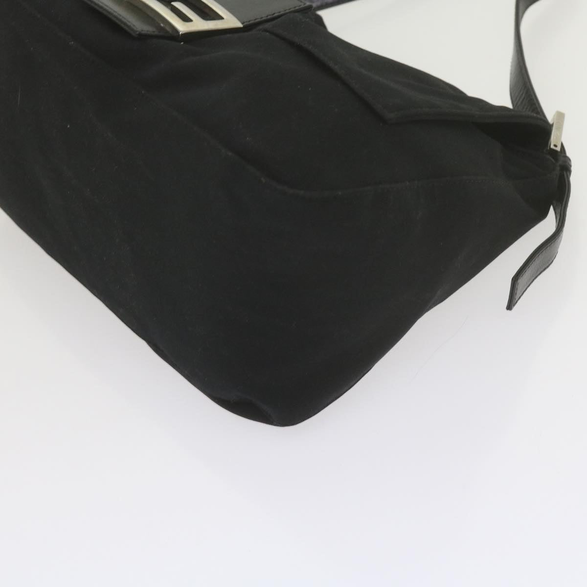 FENDI Mamma Baguette Shoulder Bag Nylon Black 2308 26325 008 ep2543