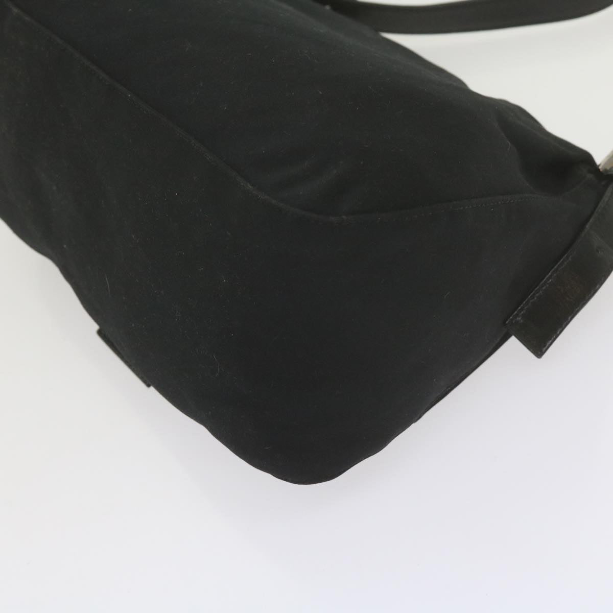 FENDI Mamma Baguette Shoulder Bag Nylon Black 2308 26325 008 ep2543