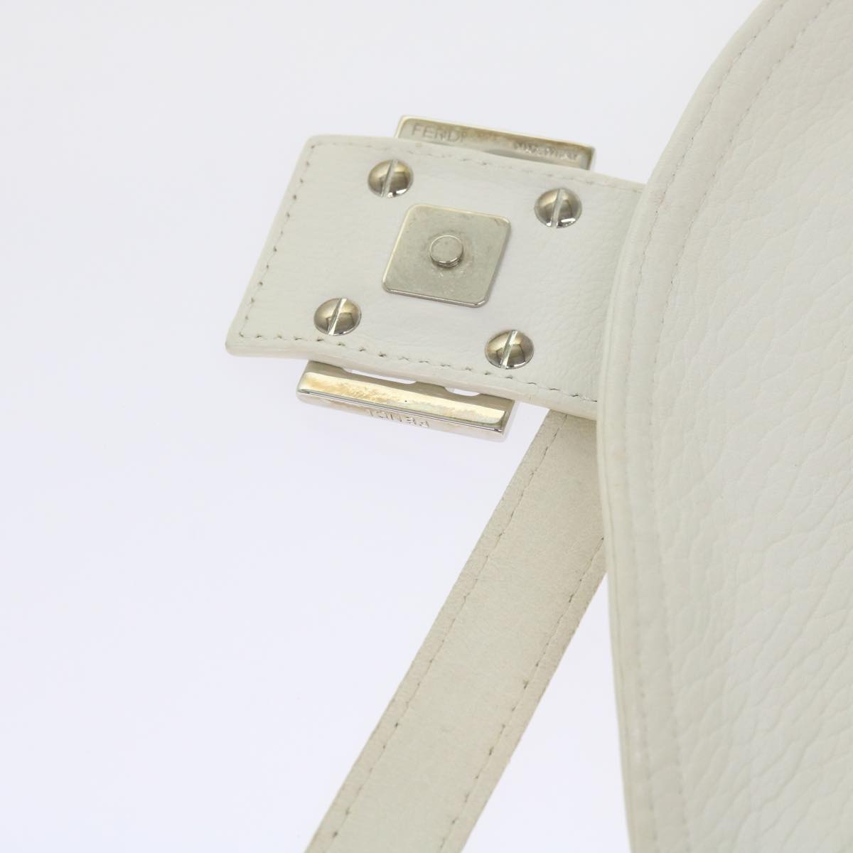 FENDI Mamma Baguette Shoulder Bag Leather White ep2545