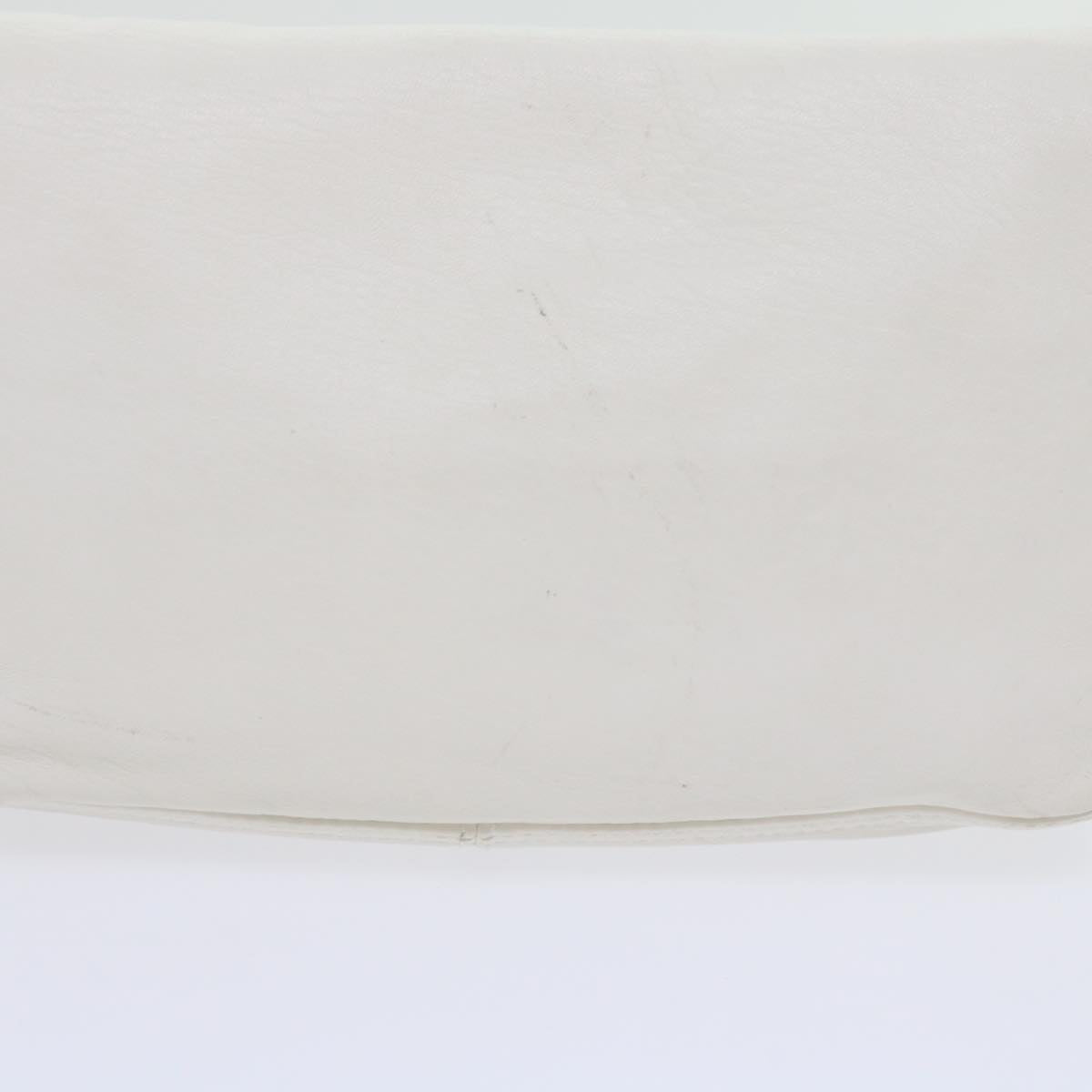 FENDI Mamma Baguette Shoulder Bag Leather White ep2545