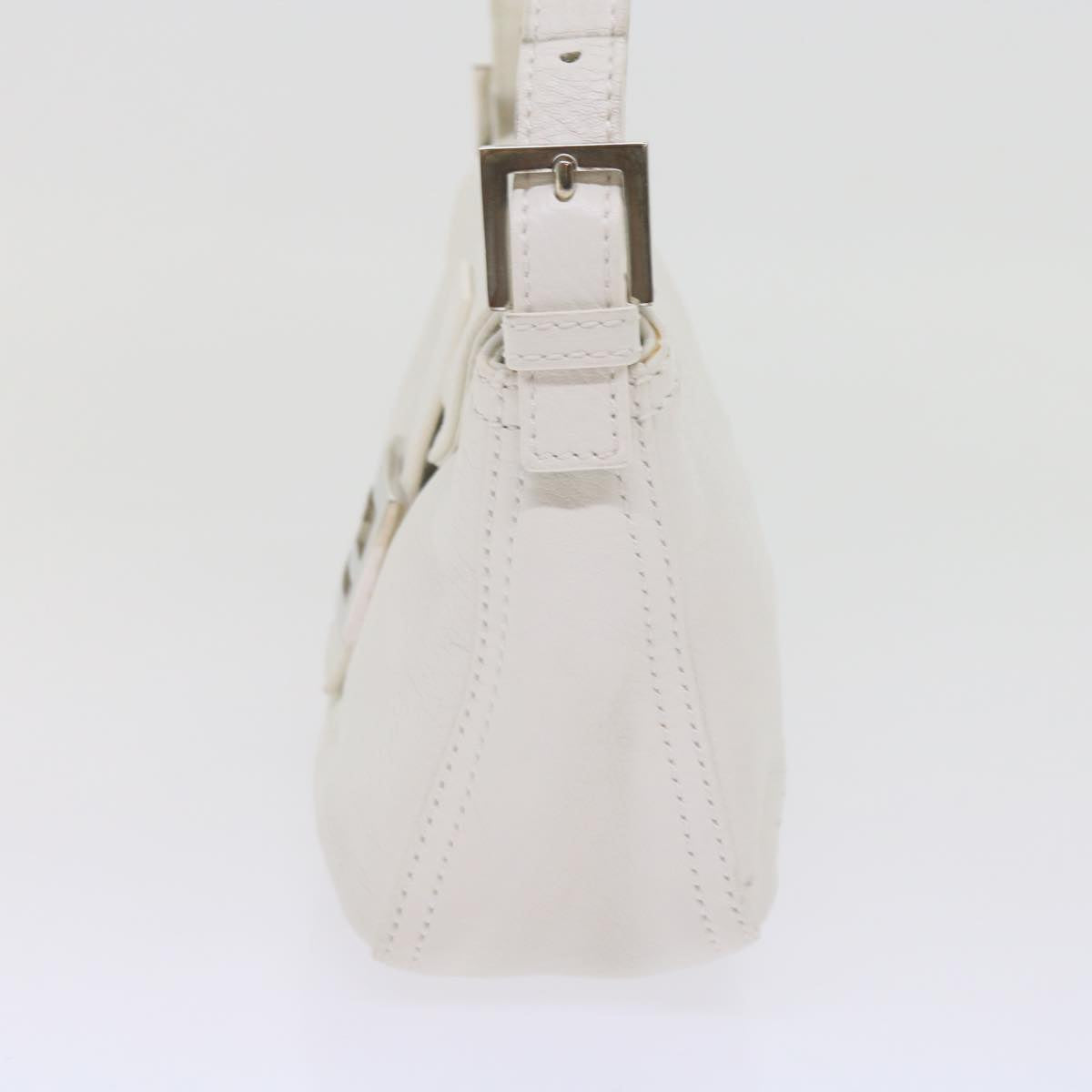 FENDI Mamma Baguette Shoulder Bag Leather White ep2545