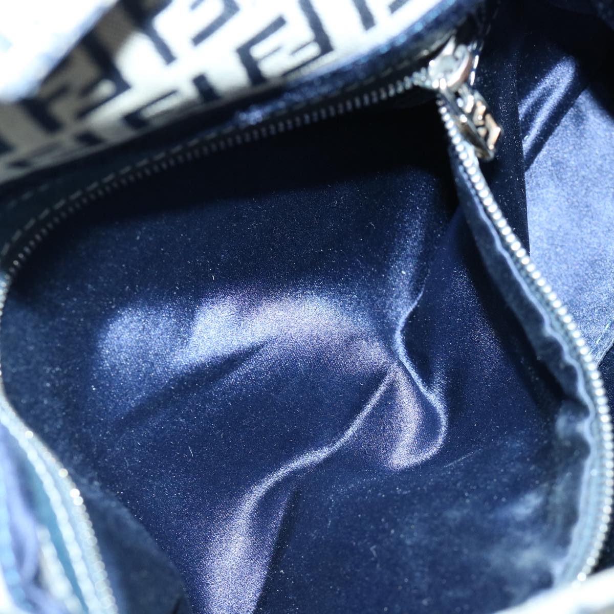 FENDI Zucchino Canvas Mamma Baguette Shoulder Bag Navy ep2602