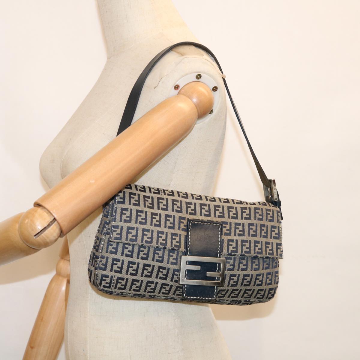 FENDI Zucchino Canvas Mamma Baguette Shoulder Bag Navy ep2602