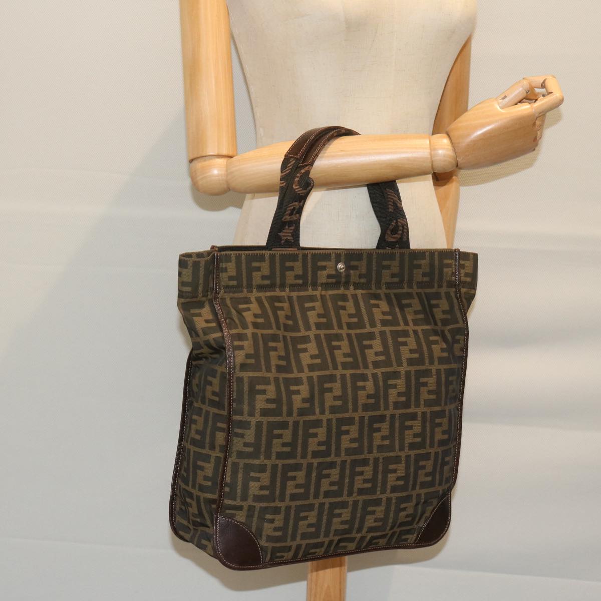 FENDI Zucca Canvas Hand Bag Black Brown ep2618