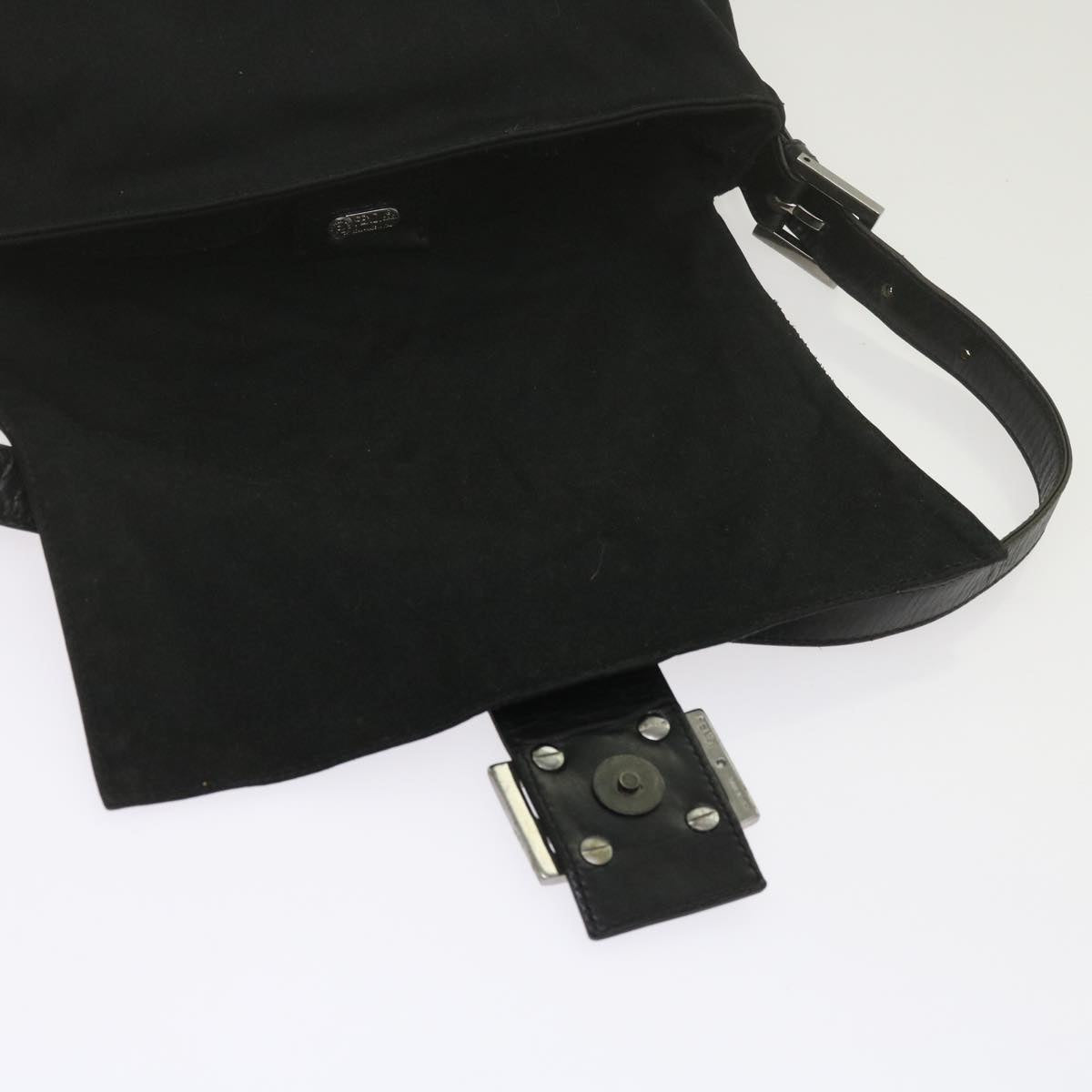 FENDI Mamma Baguette Shoulder Bag Nylon Black 2305 26325 079 ep2730