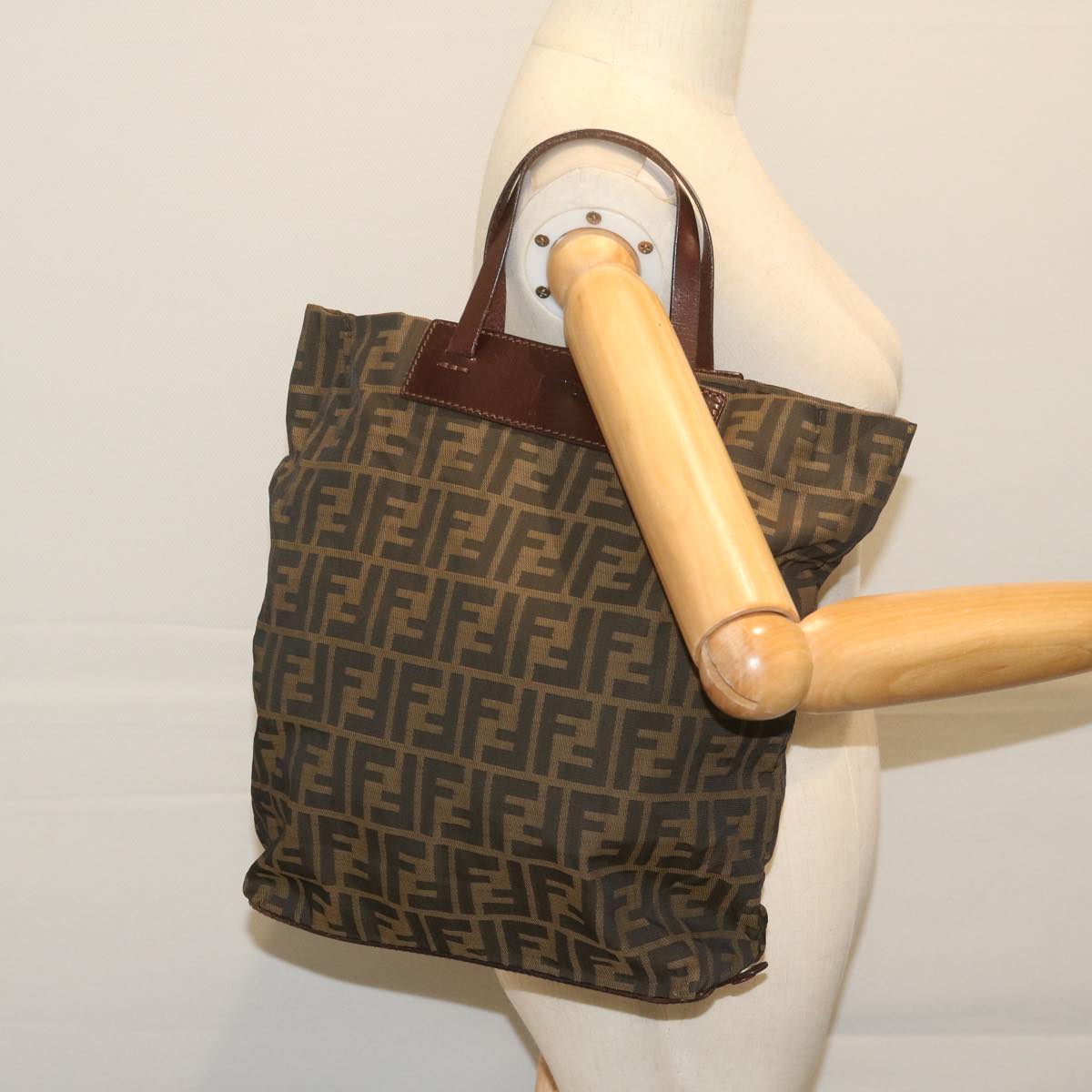 FENDI Zucca Canvas Tote Bag Black Brown ep2809