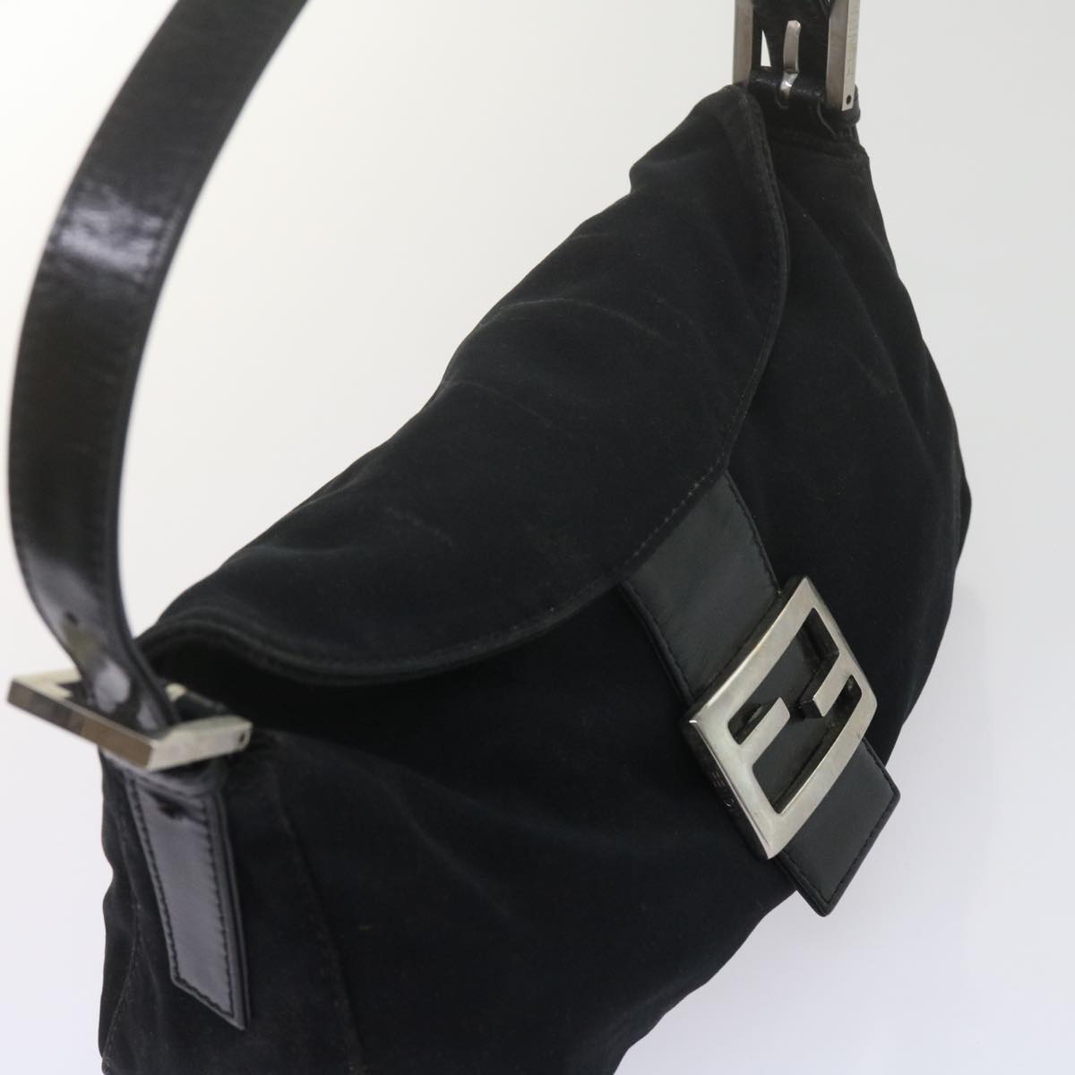 FENDI Mamma Baguette Shoulder Bag Nylon Black 2348 26725 018 ep2835