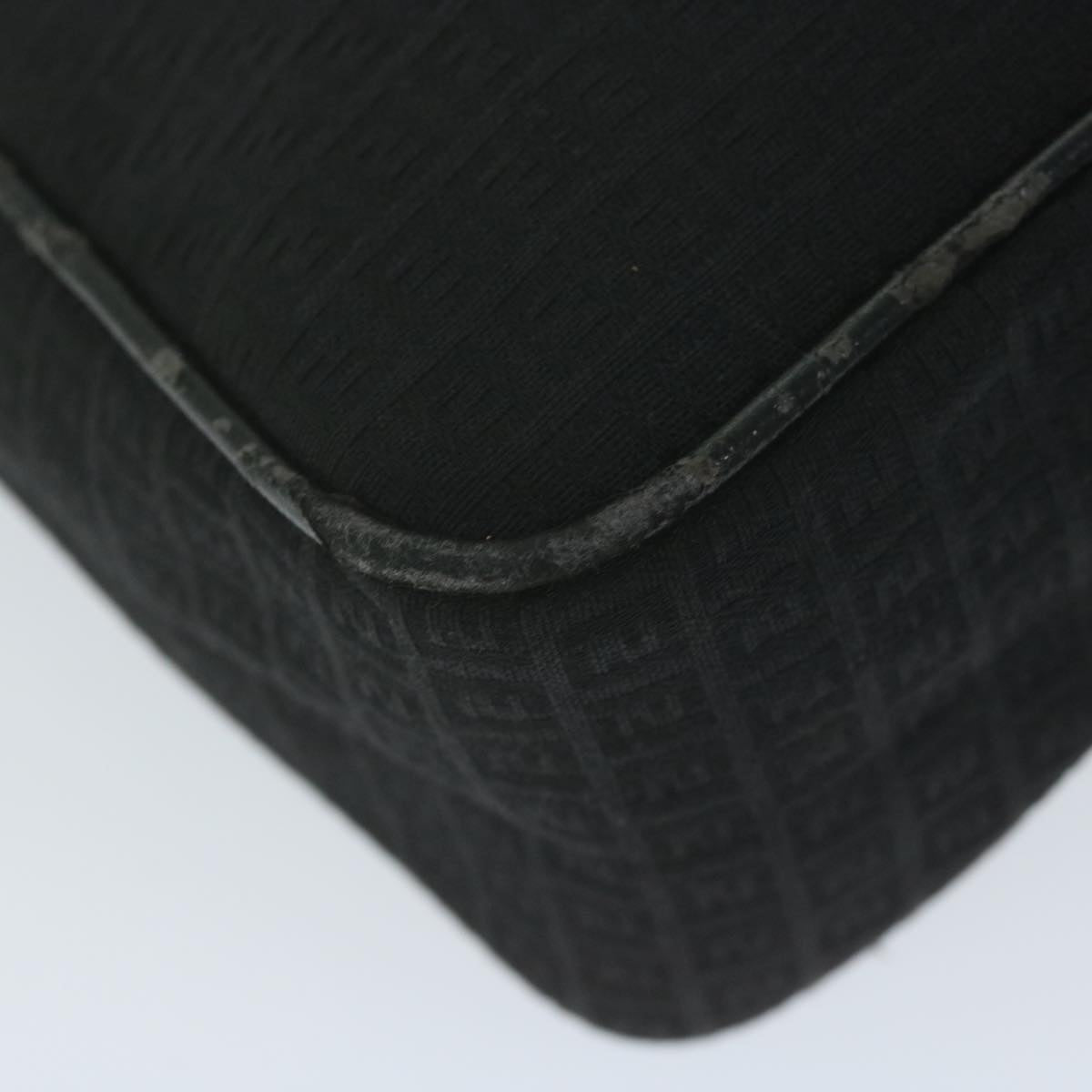 FENDI Zucchino Canvas Shoulder Bag Black ep2840