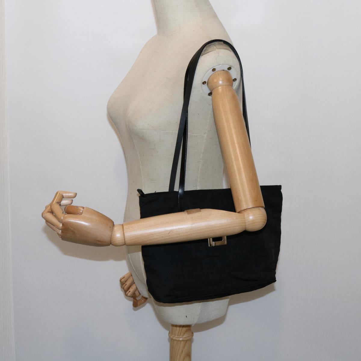 FENDI Zucca Canvas Tote Bag Black ep2841