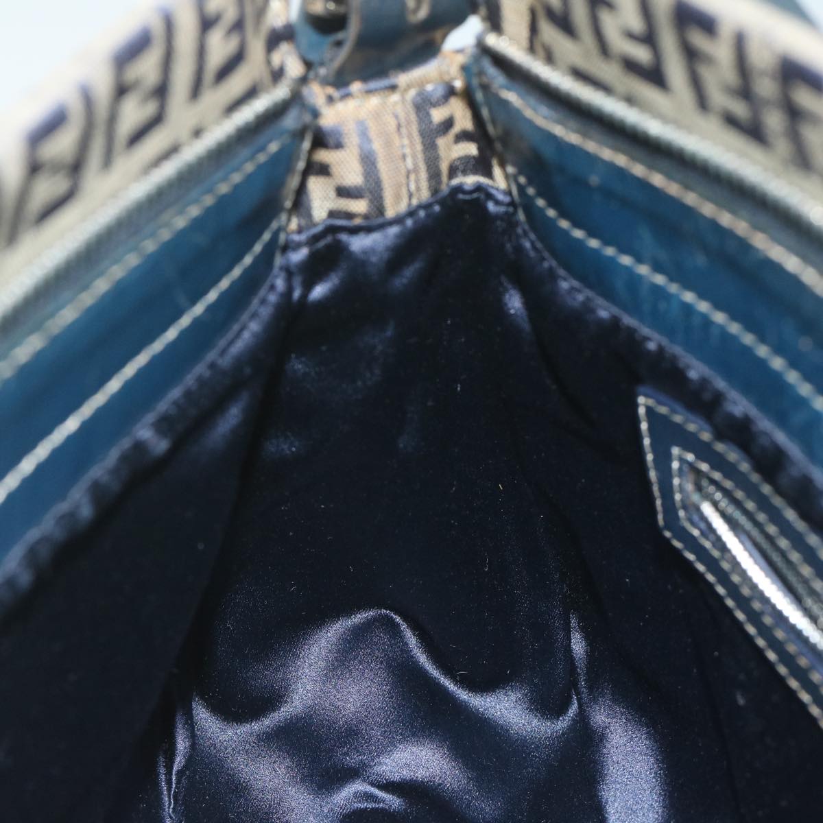 FENDI Zucchino Canvas Mamma Baguette Shoulder Bag Navy ep2842